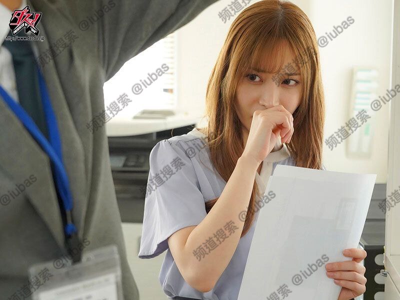 莉娜的第一个亚洲男人第二部分